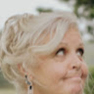 Meet your Posher, Diane